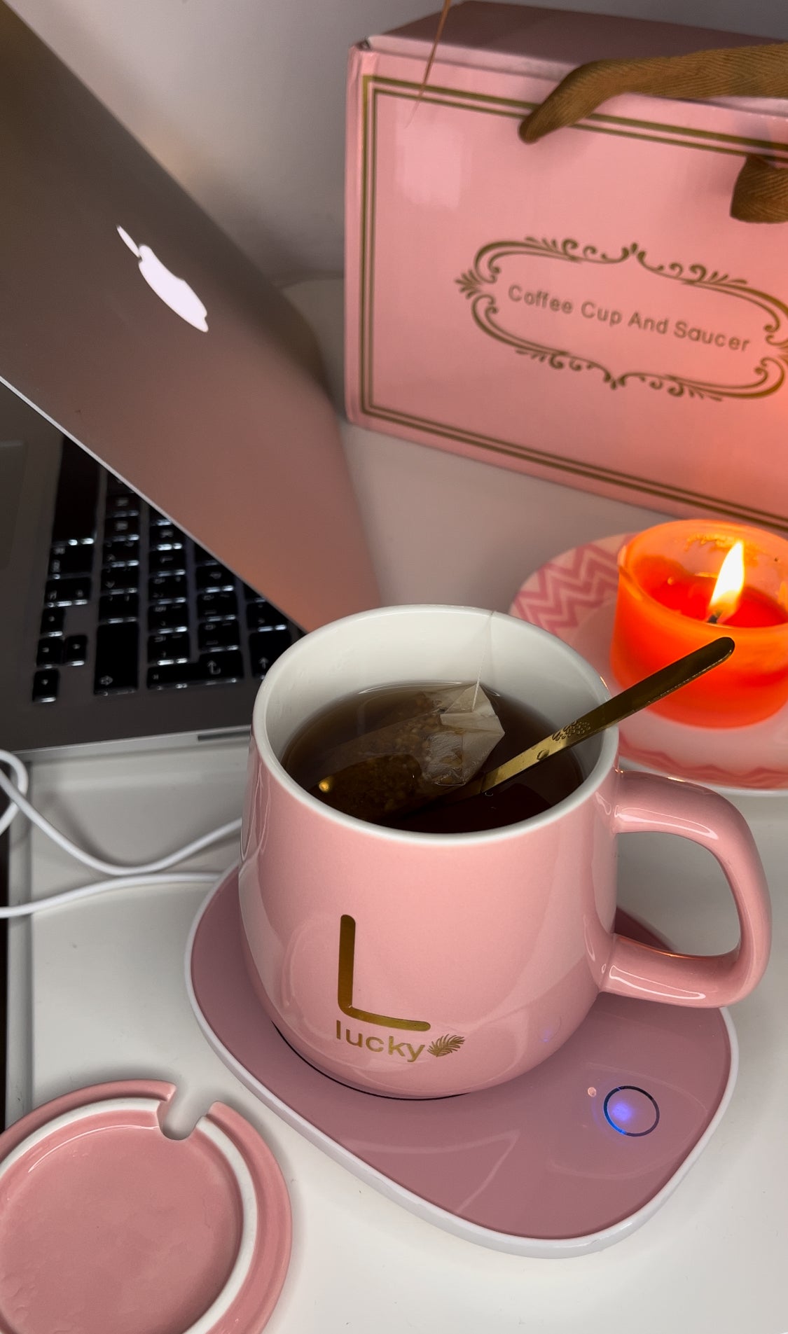 A Cozy Gift Package: Ceramic self-heating Mug Set